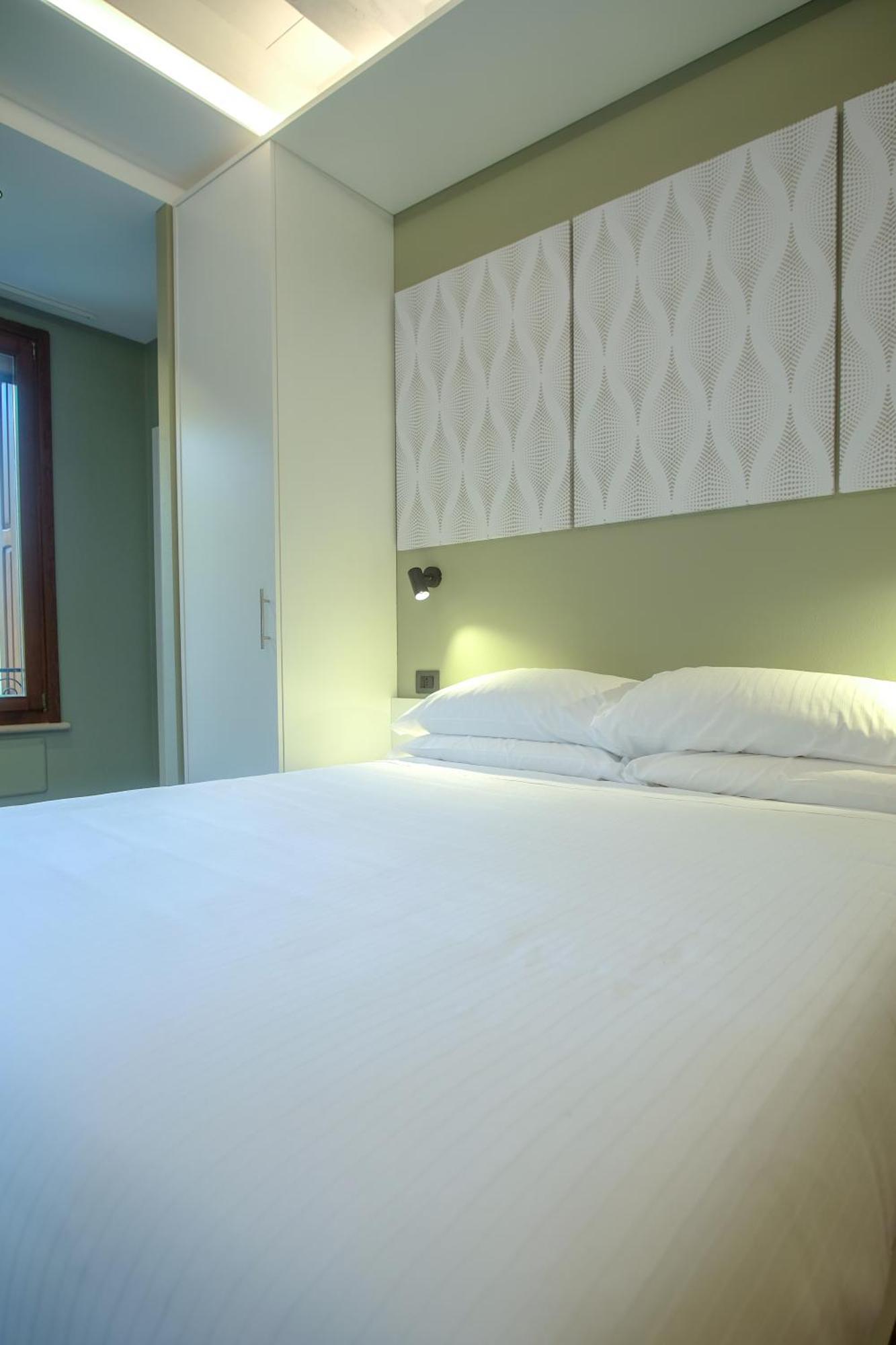 Naboo Verona Luxury Suites Eksteriør billede